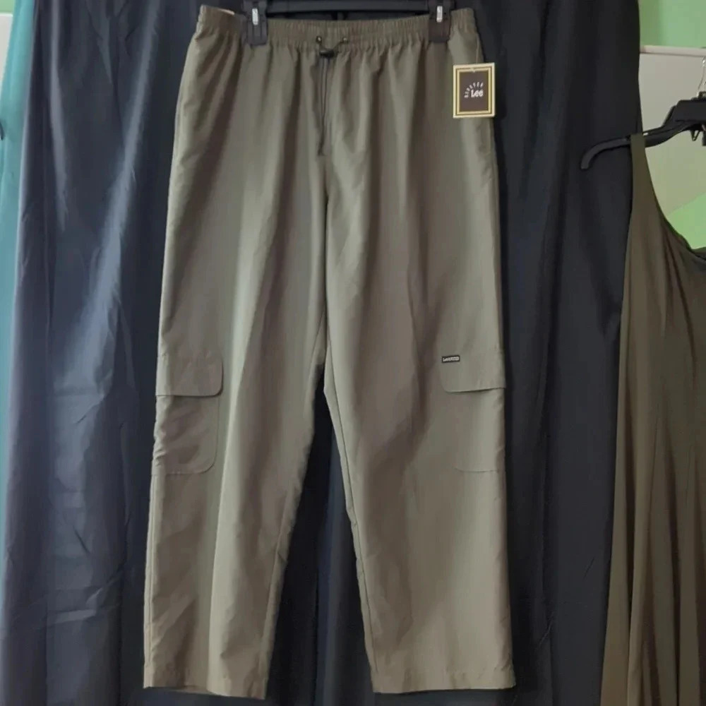 Riveted Lee Pants,‎ 2X NWT.